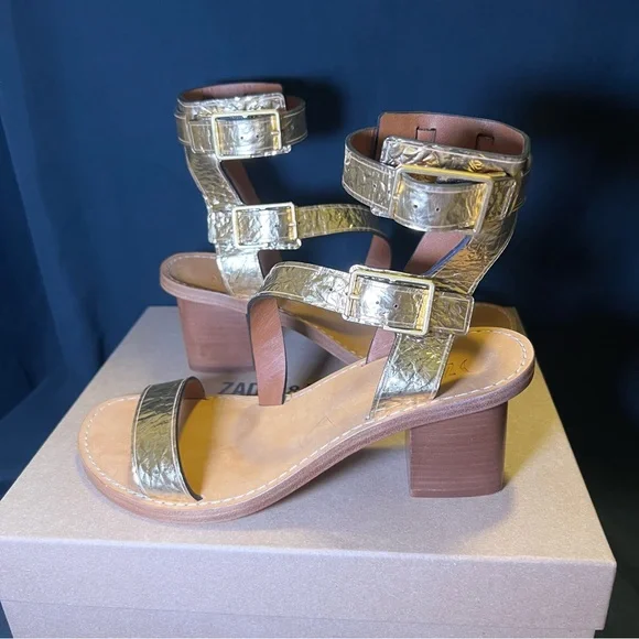 NWT ZADIG &VOLTAIRE Cecilia Crinkled Caprese Sandals in Gold SZ 38 - Picture 7 of 10